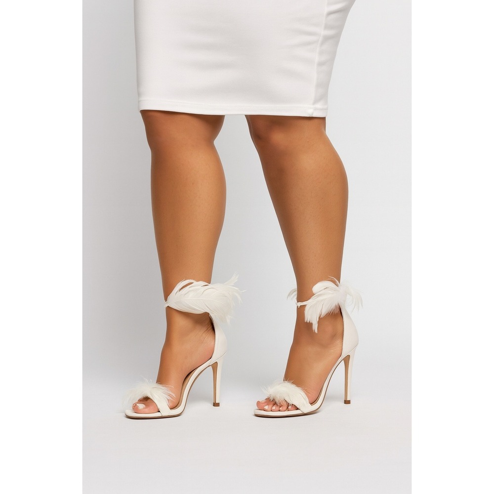 Nina New York Ivory Feather Stiletto Heels 6.5 Bridal Prom Formal